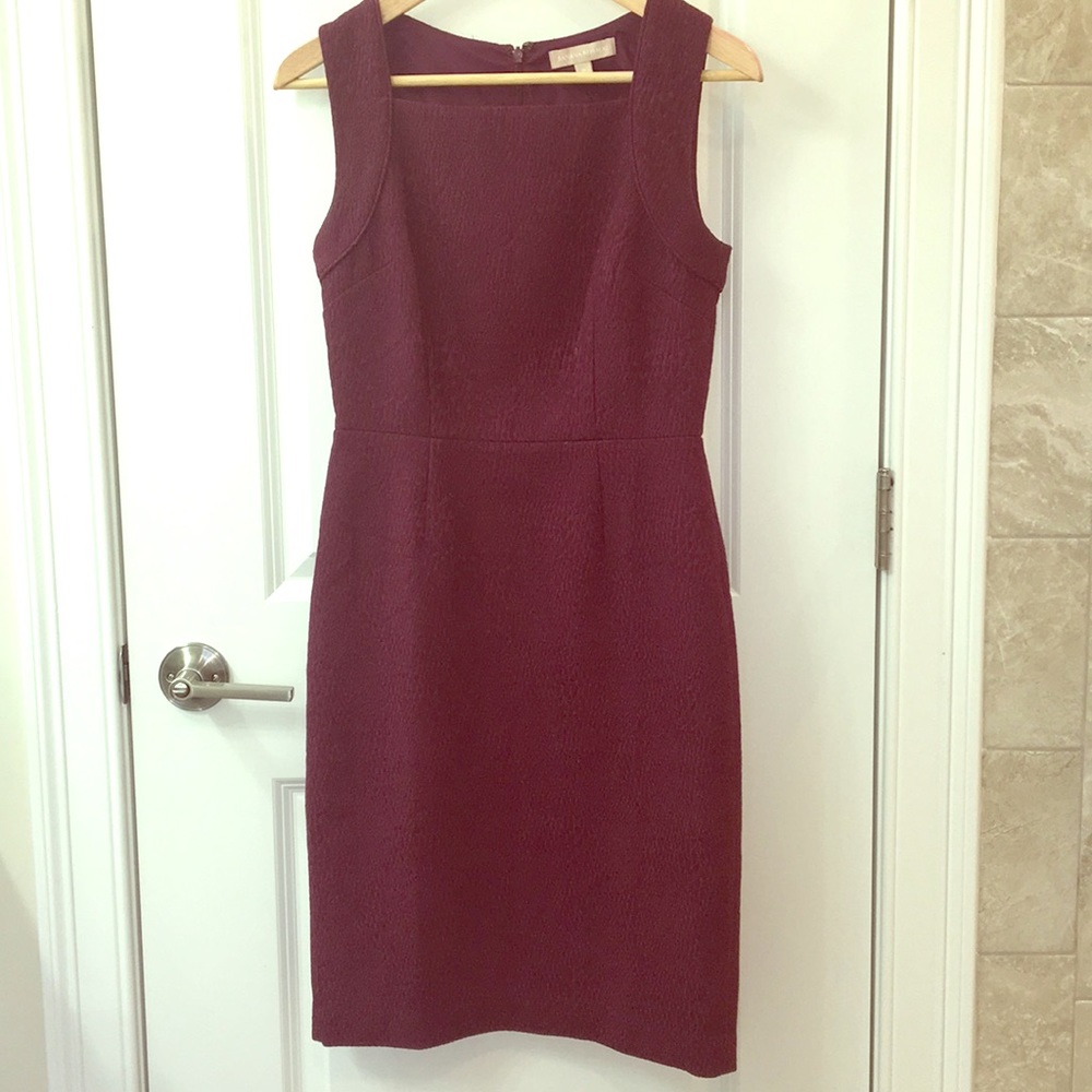 Banana republic maroon sleeveless dress